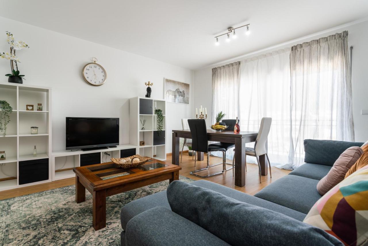 Sunshine Apartment By Ammonite&Cо โอลเญา ภายนอก รูปภาพ