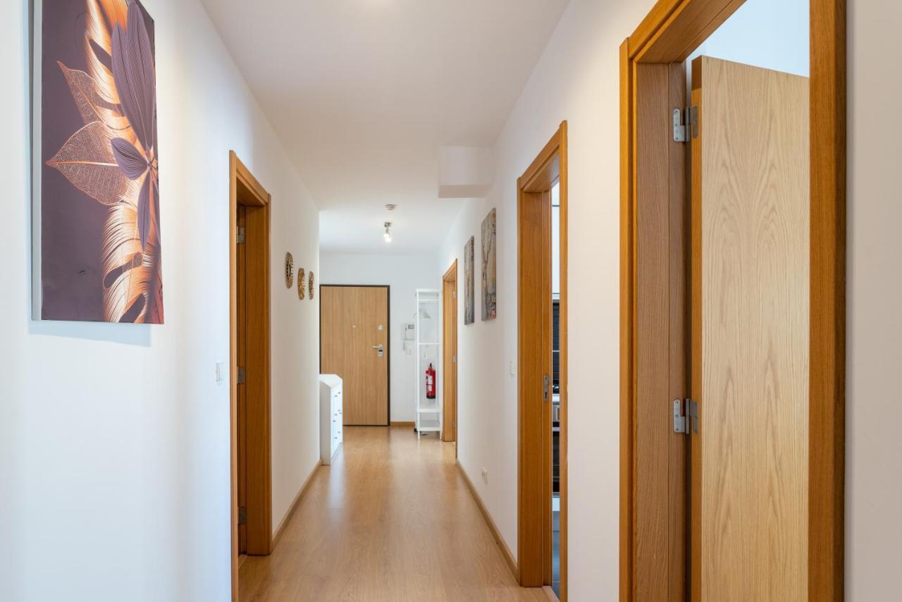 Sunshine Apartment By Ammonite&Cо โอลเญา ภายนอก รูปภาพ